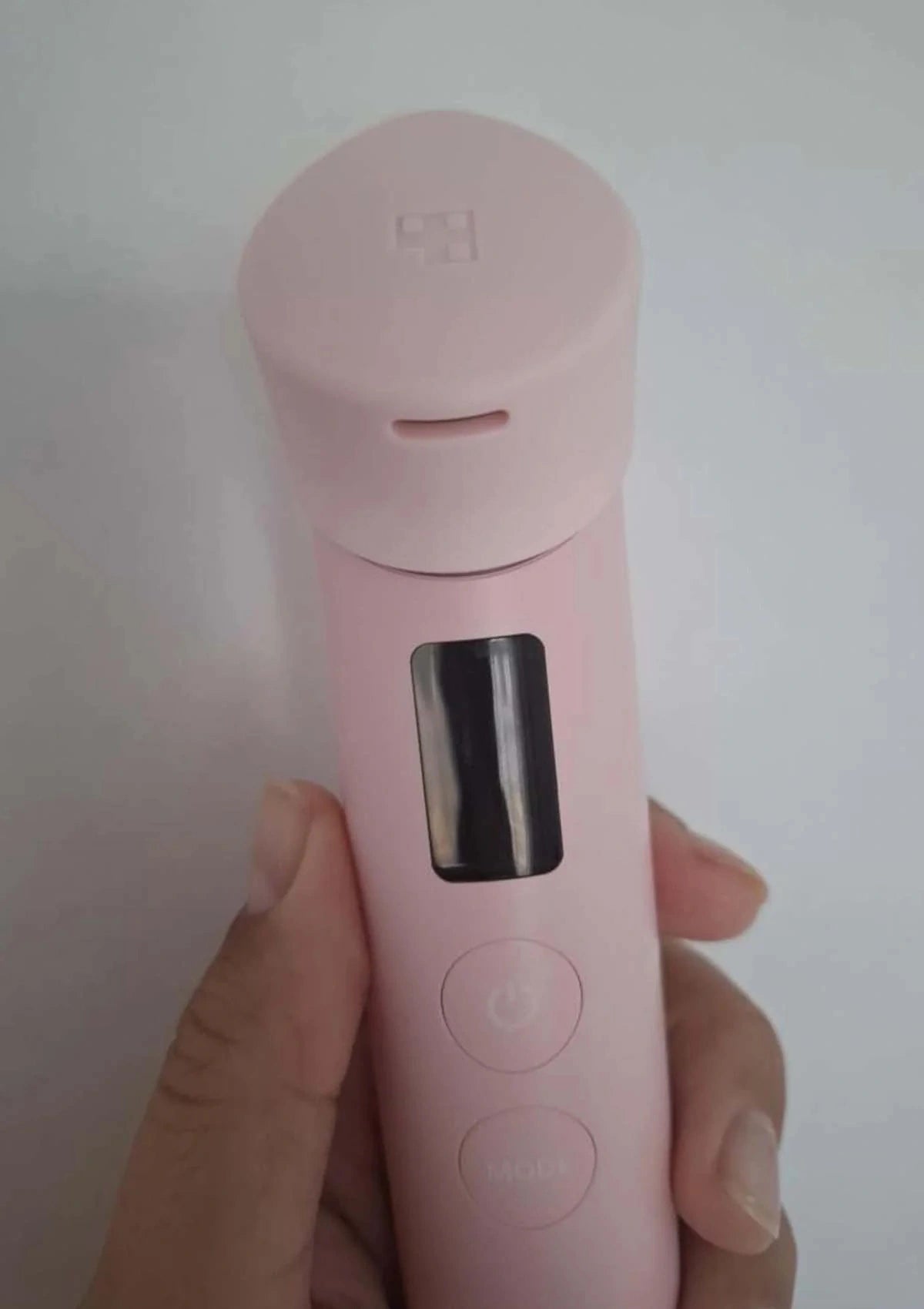 Medicube AGE-R Booster Pro Head Case in Pink โ fitted silicone cover