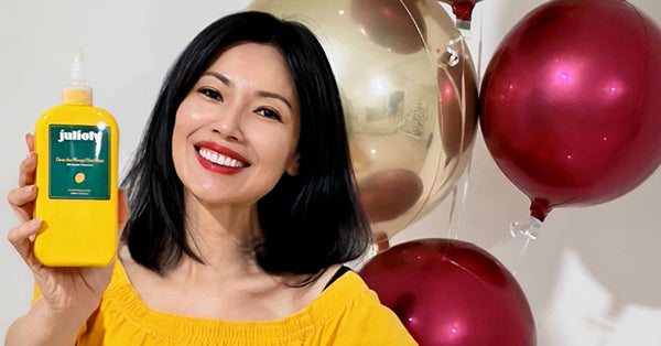 “Who says you can't rock that effortless Parisian ‘no-makeup’ look at 49? Absolutely, you can! With Julioly Dream Duo!”, exclaims Sharon Au.