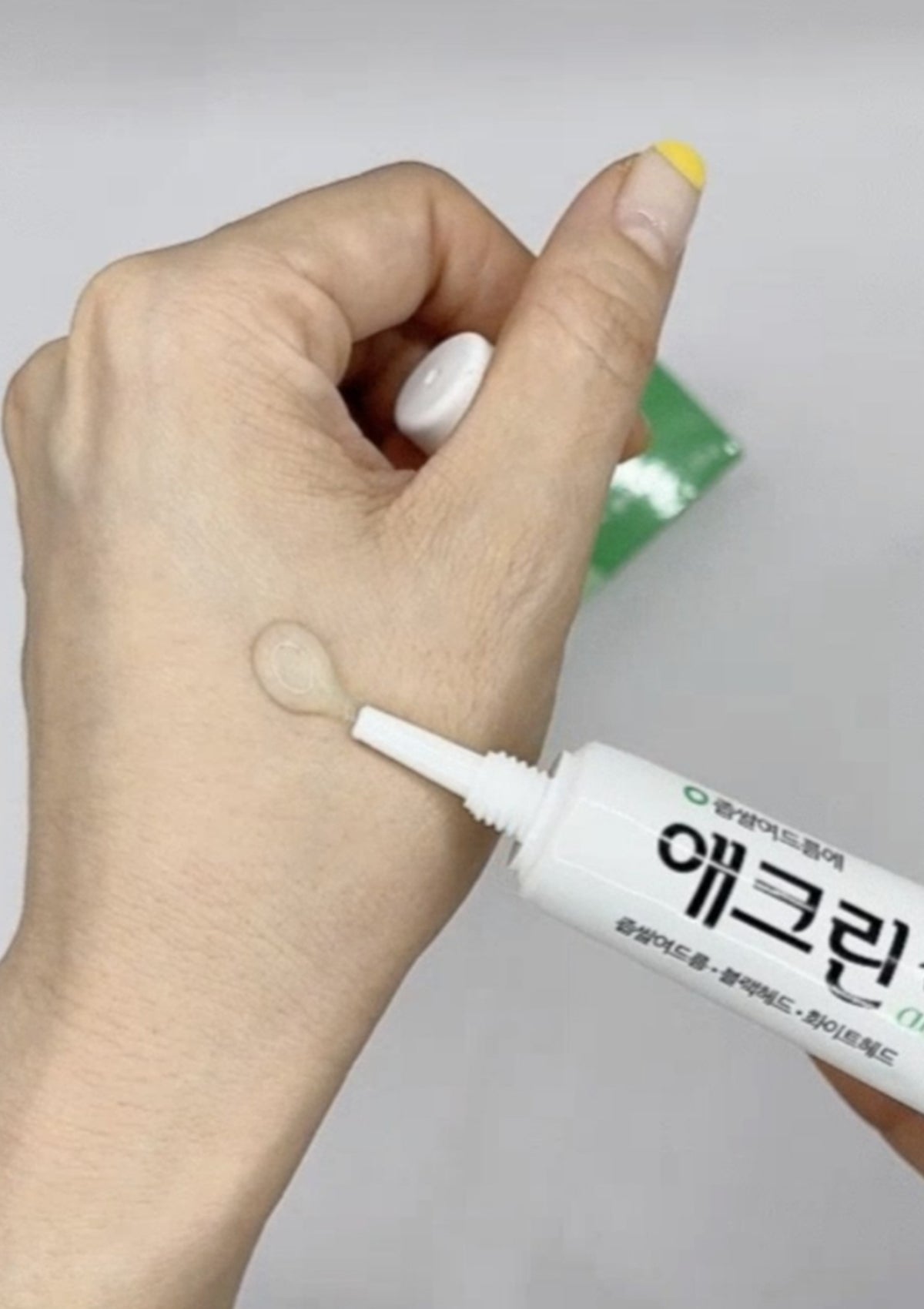 Dong-A Aclean Gel – Fast-Absorbing Blemish Care Gel – COCOMO