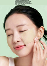 CELIMAX Add a moisture boost before an occasion: Soak a cotton pad for extra focused care.
