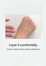 CLEARDEA Minari gel demonstrated on the hand for a fresh, non-sticky watery finish