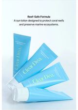CLEARDEA reef-safe formulation graphic with three blue sunscreen tubes