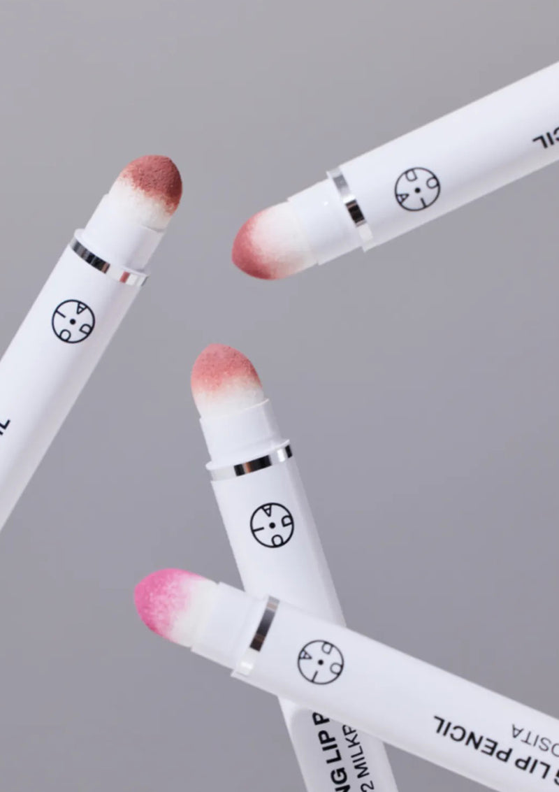 [OIAD]  Blur Fixing Lip Pencil 0.5g