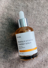 [iUNIK] Propolis Vitamin Synergy Serum, 1.71 fl oz (50 ml) - COCOMO